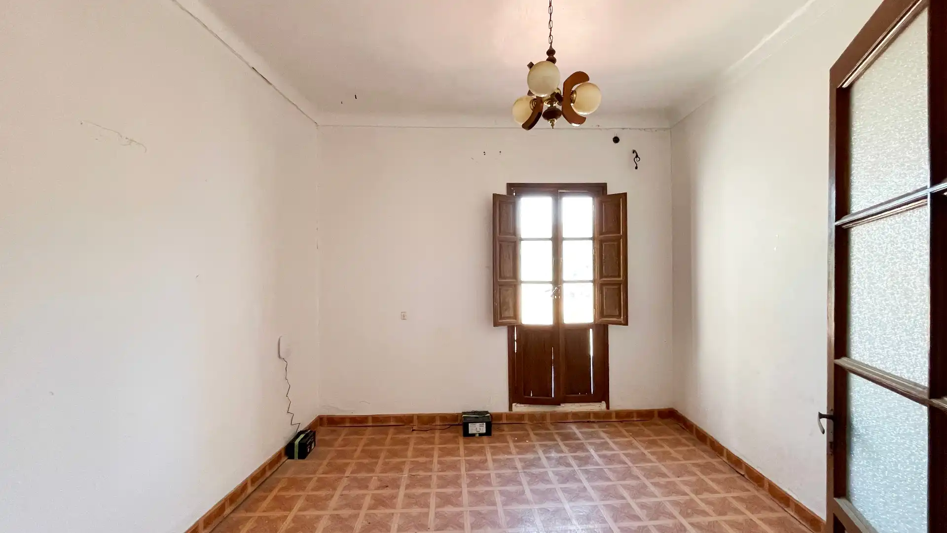 Sala d'estar de Casa o xalet en venda en Benaoján amb Terrassa