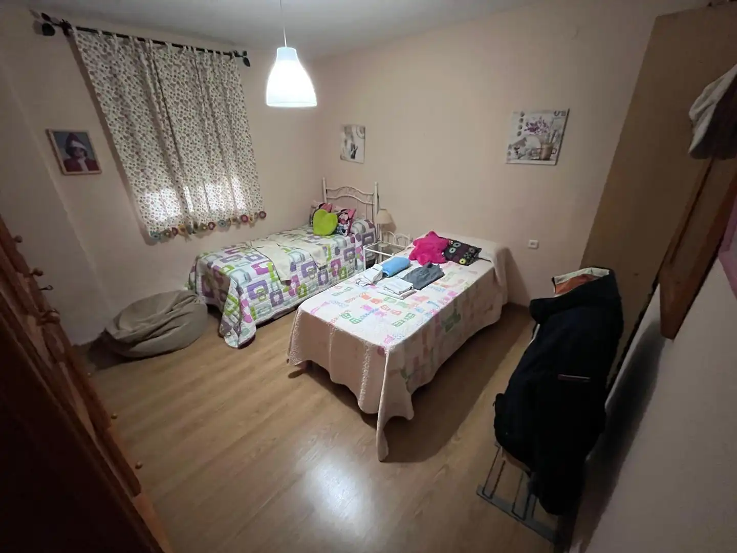 Habitación de Casa o chalet en venta en Chiclana de la Frontera con Aire acondicionado, Jardín privado y Parquet