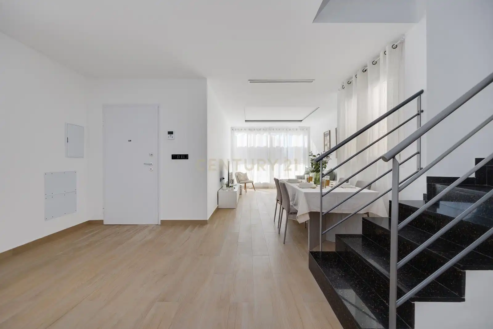 Casa o chalet en venta en Torrevieja con Aire acondicionado, Piscina y Domótica