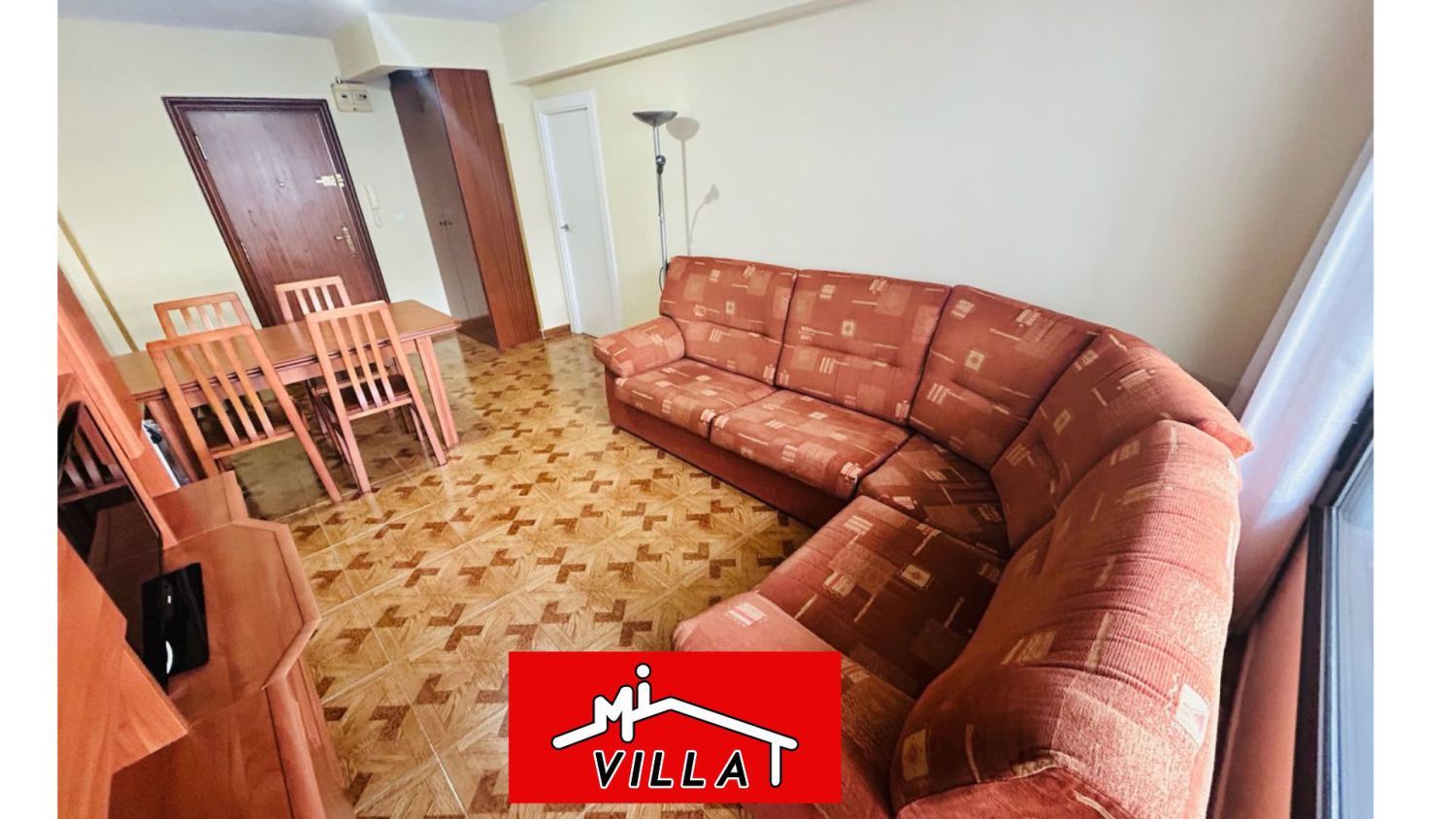 Dormitori de Pis en venda en Laredo amb Terrassa