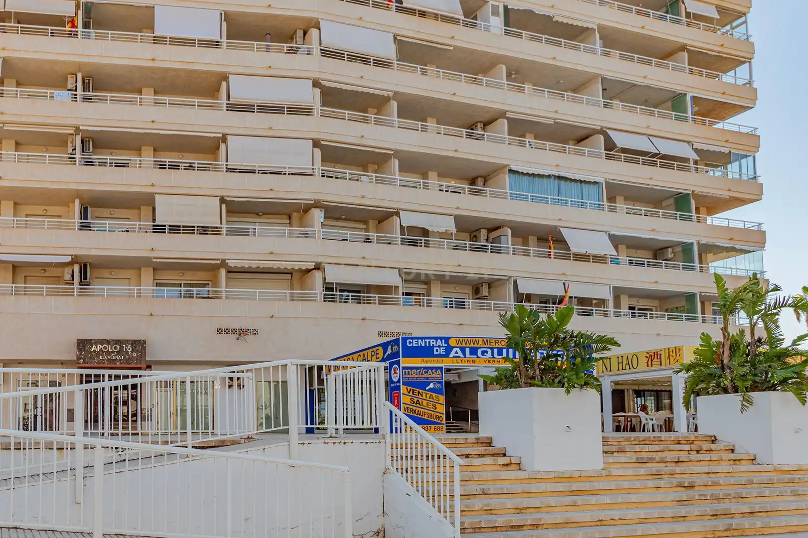 Vista exterior de Apartament de lloguer en Calpe / Calp amb Aire condicionat, Piscina i Rentadora