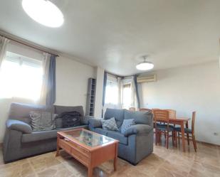 Living room of Flat to rent in  Murcia Capital  with Air Conditioner, Heating and Parquet flooring