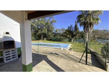 House with garden to rent in Urbanizacion Manantío