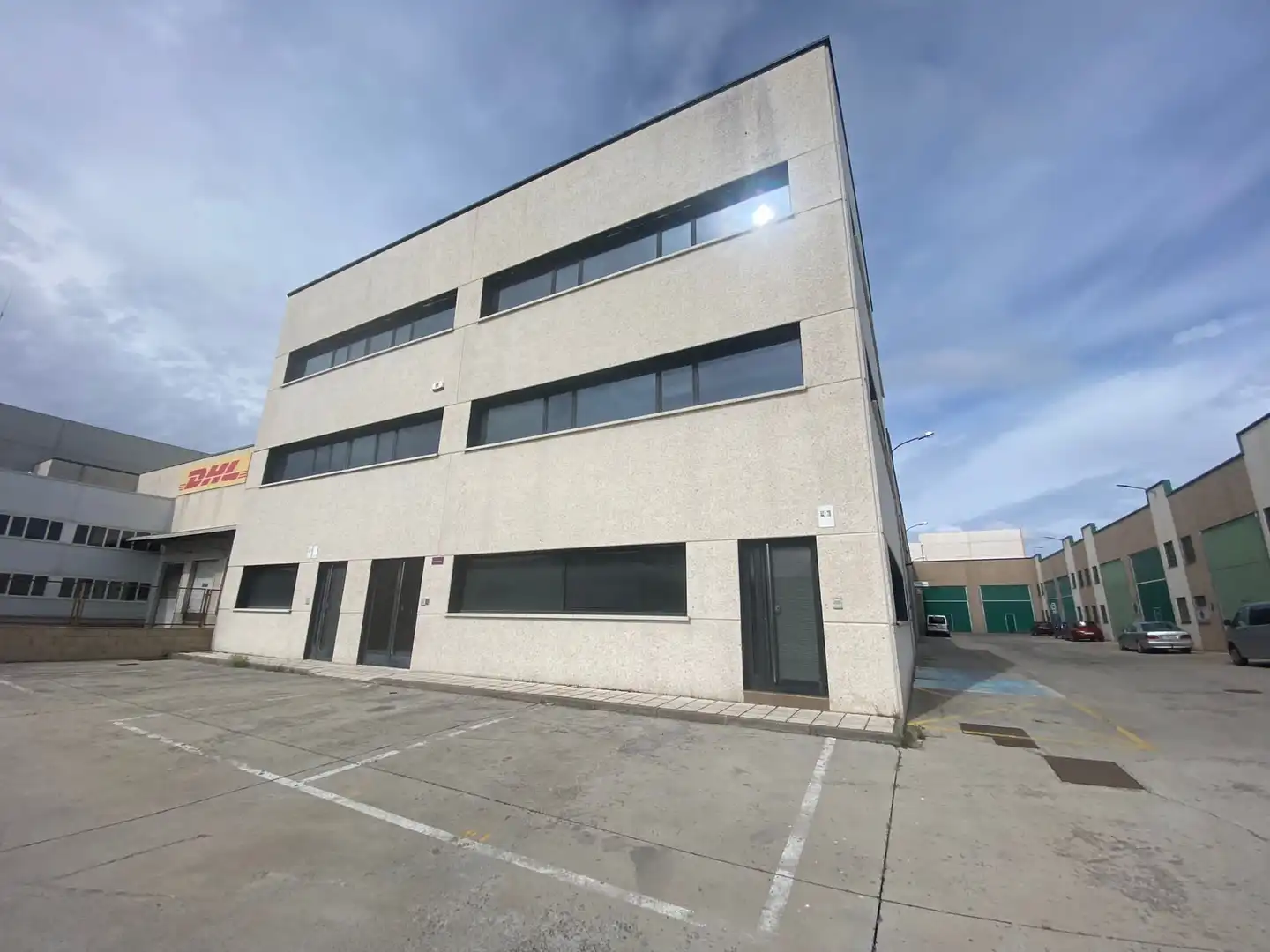 Vista exterior de Edificio en venta en Ávila