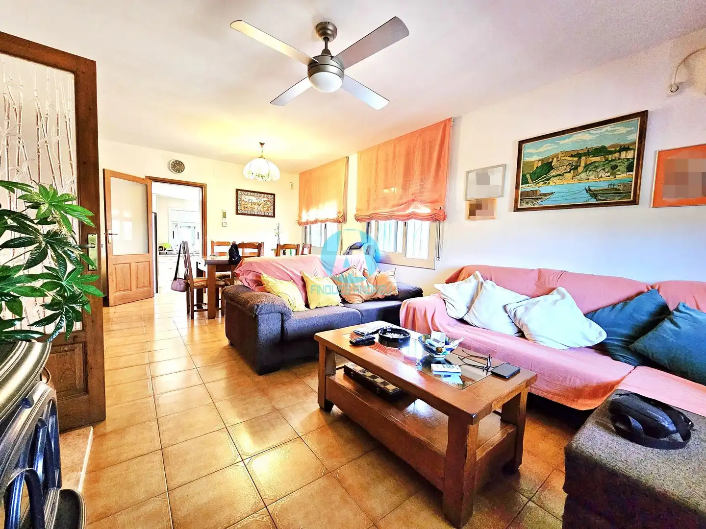 Sala d'estar de Casa o xalet en venda en Dosrius amb Aire condicionat, Jardí privat i Terrassa