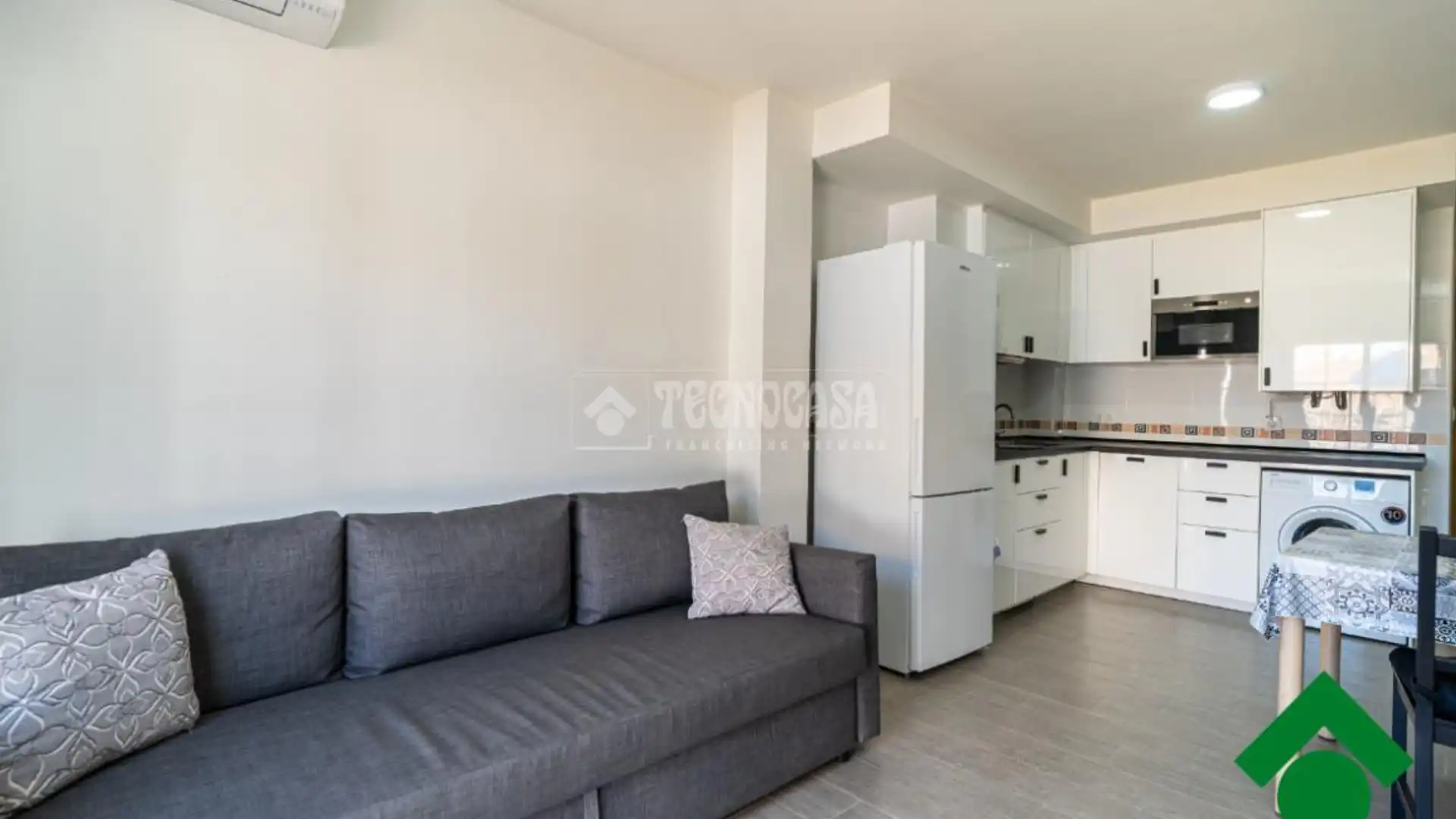 Sala de estar de Piso en venta en Láchar con Aire acondicionado y Amueblado