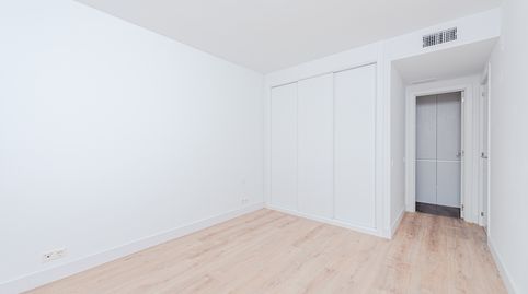 Foto 4 de Piso en venta en J. Antonio Navarrete, 1, Conde Orgaz - Piovera, Madrid Capital