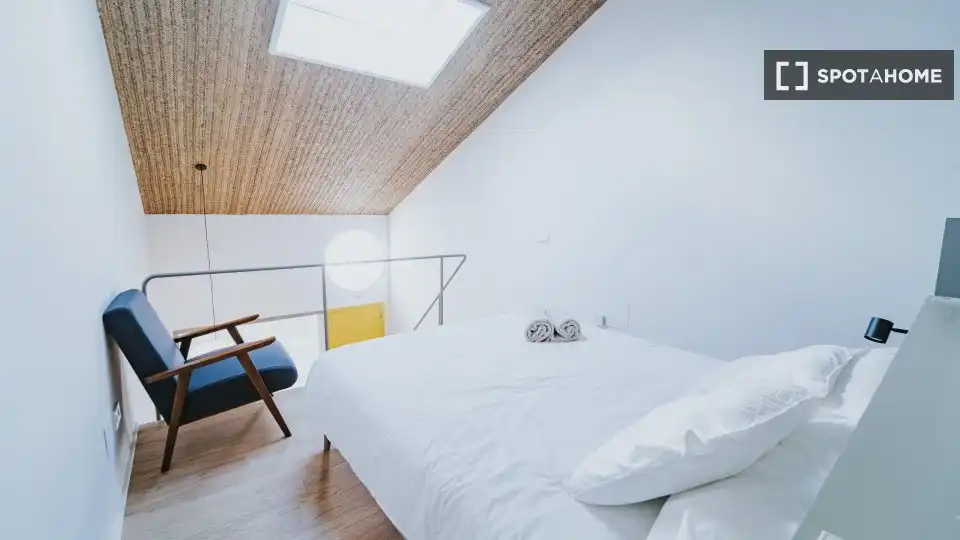 Habitación de Piso de alquiler en Madrid con Aire acondicionado, Calefacción y Amueblado