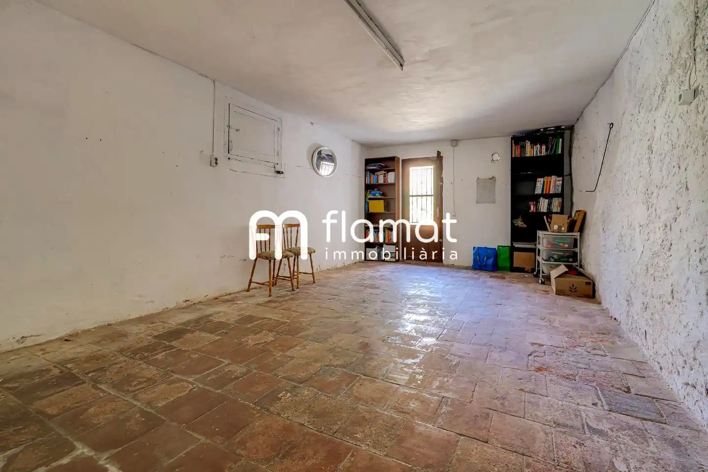 Country house zum Verkauf in Santa Coloma de Gramenet mit Privatgarten und Terrasse