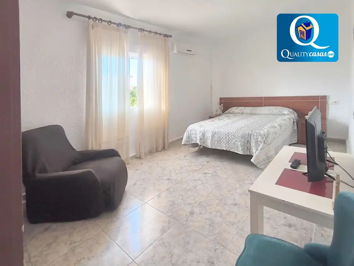 Dormitori de Apartament en venda en Alicante / Alacant amb Aire condicionat i Calefacció