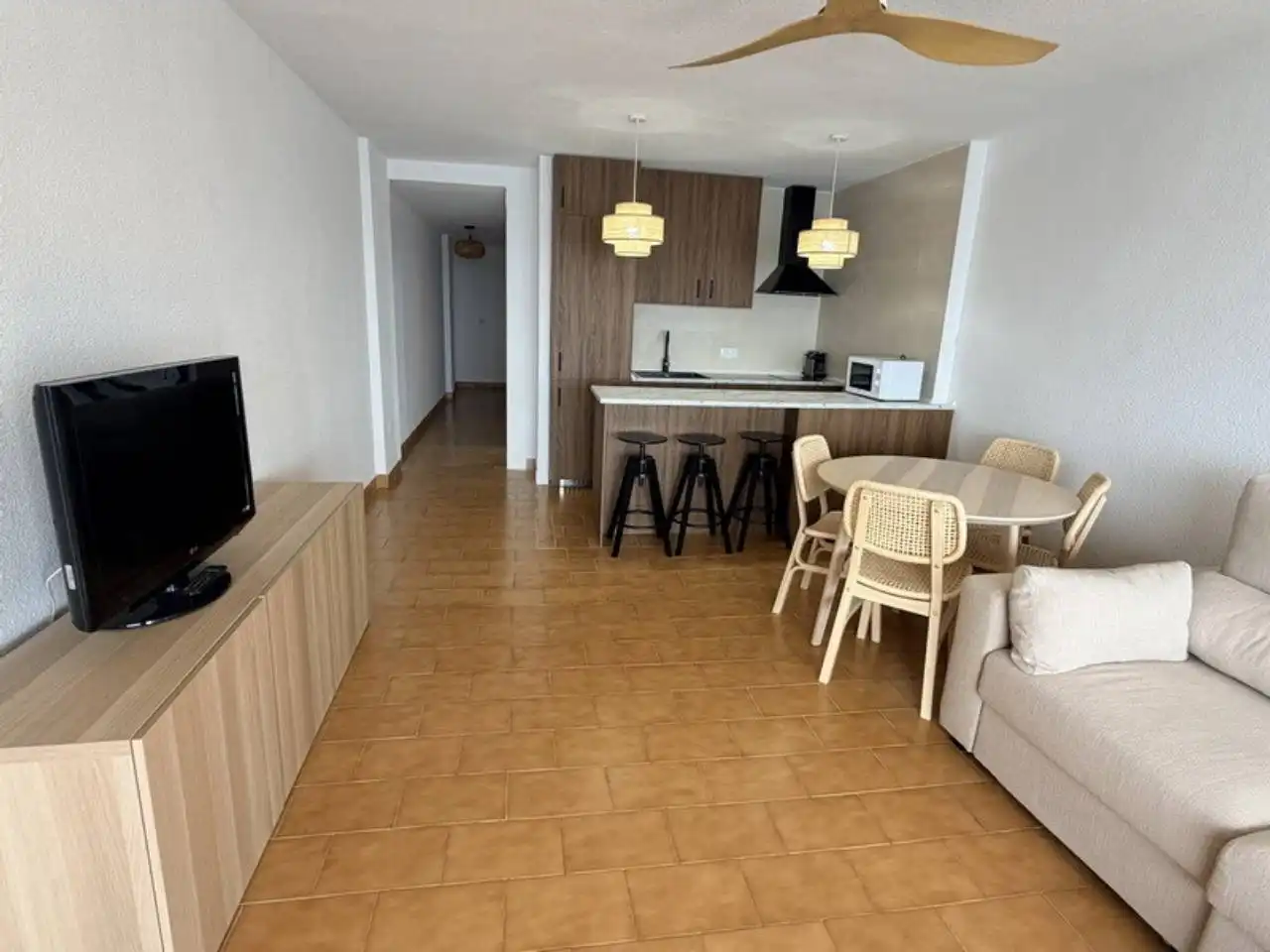 Living room of Apartments for rent in Almuñécar  with Terrace, Storage room and Furnished