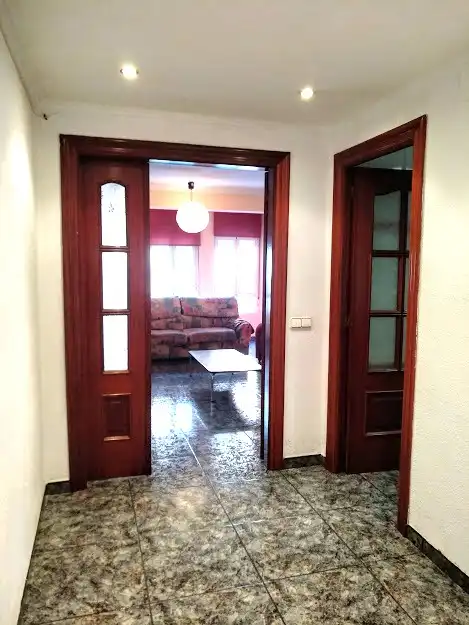 Piso de alquiler en Lleida con Calefacción, Amueblado y Horno