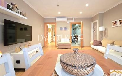 Living room of Flat for sale in Castelldefels  with Air Conditioner