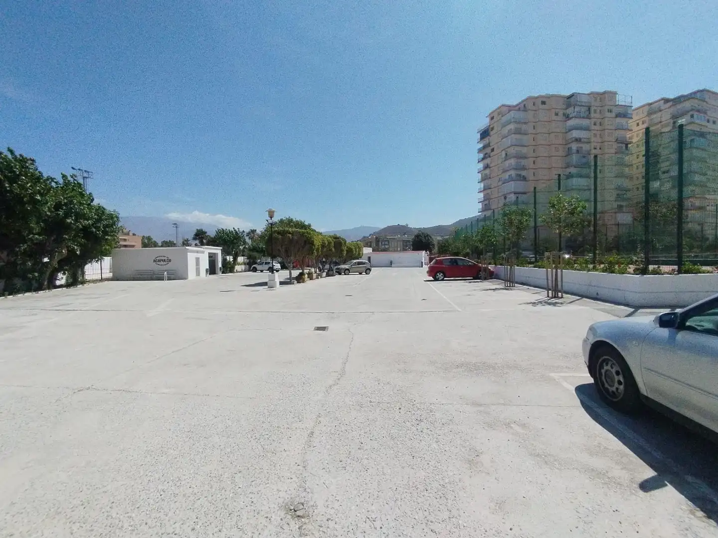 Parking de Apartamento de alquiler en Torrenueva Costa con Jardín privado, Terraza y Amueblado