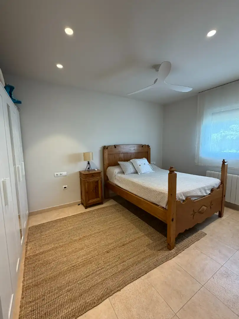Habitación de Casa adosada en venta en Pals con Aire acondicionado, Calefacción y Parquet