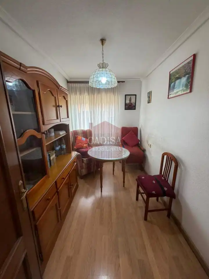 Living room of Flat for rent in Salamanca  with Heating, Terrace and Furnished
