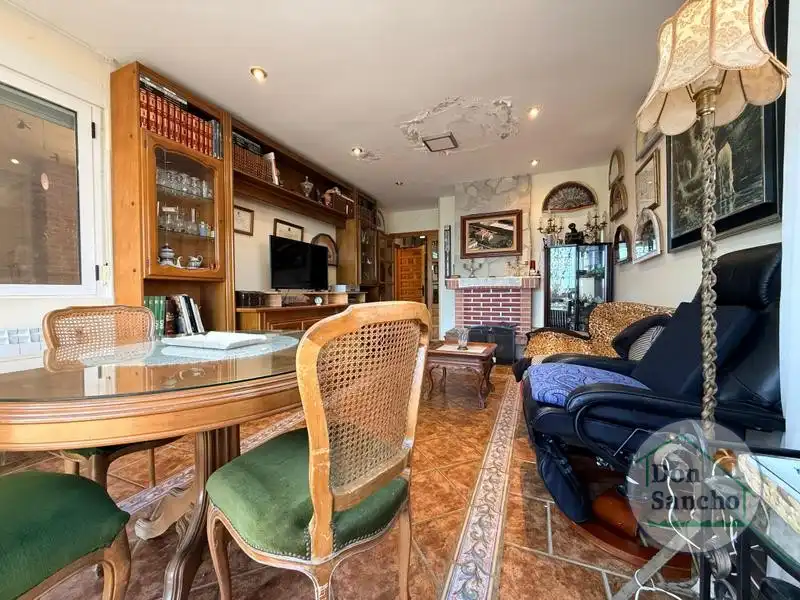 Sala de estar de Casa o chalet en venta en Cabezón de Valderaduey con Calefacción
