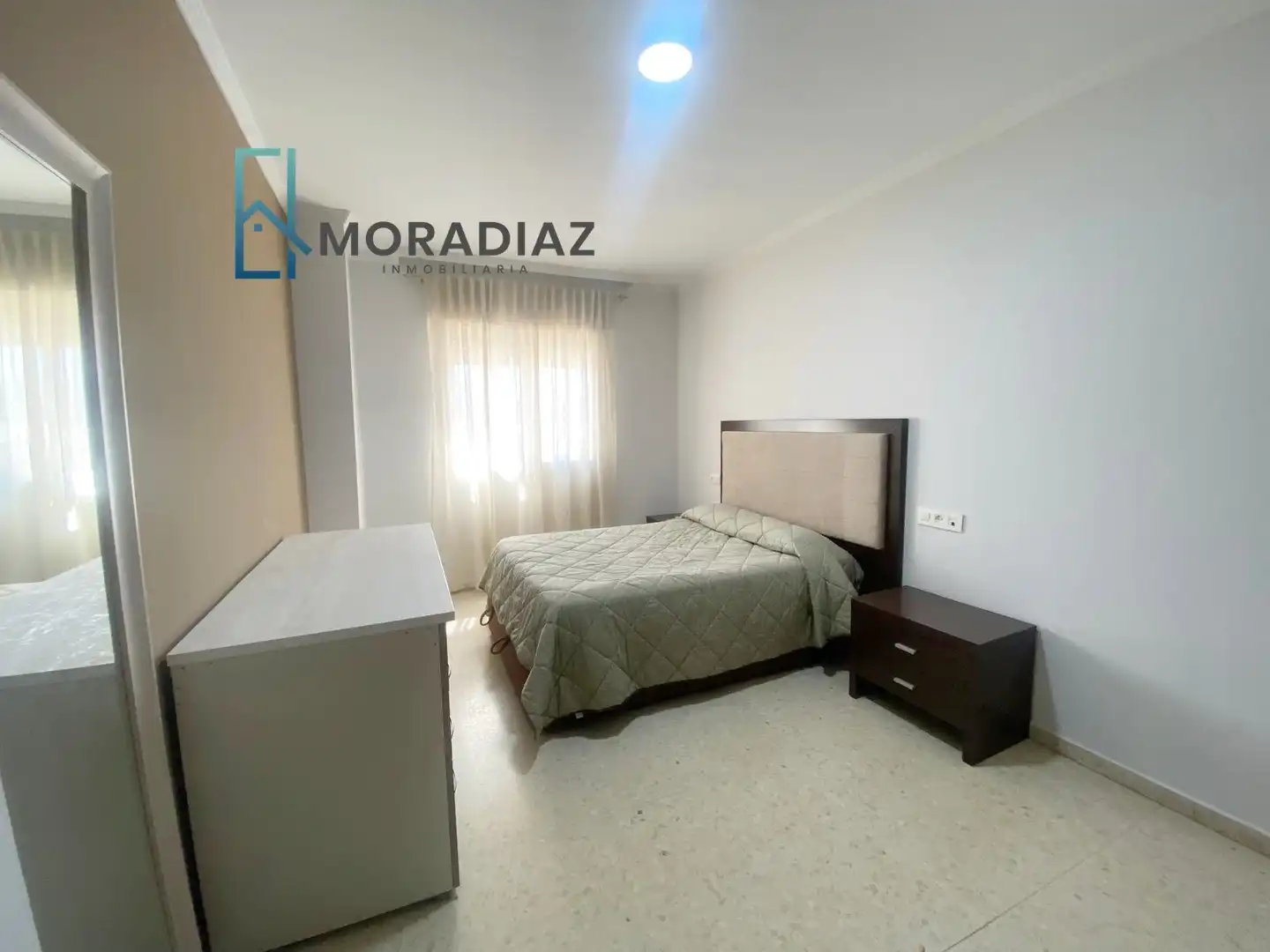 Habitación de Piso de alquiler en Don Benito con Aire acondicionado, Parquet y Trastero