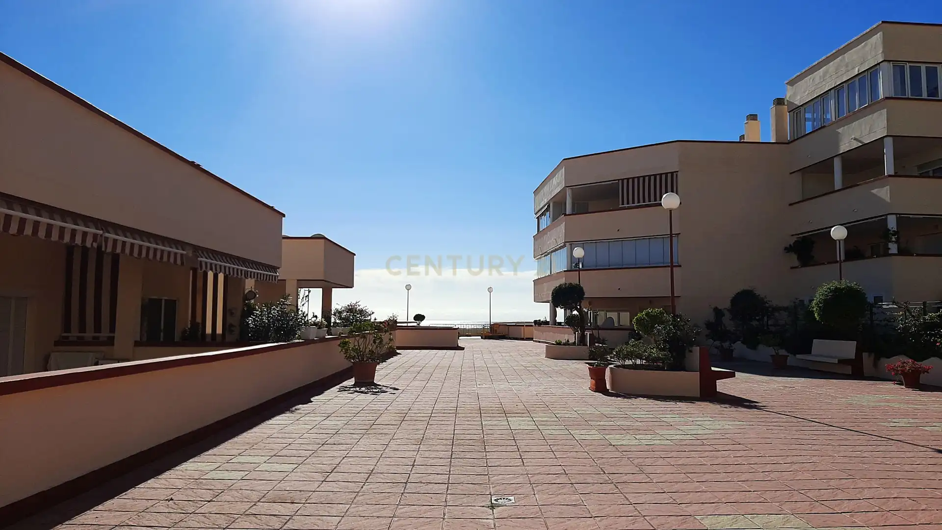 Vista exterior de Piso en venta en Benalmádena con Aire acondicionado, Trastero y Horno