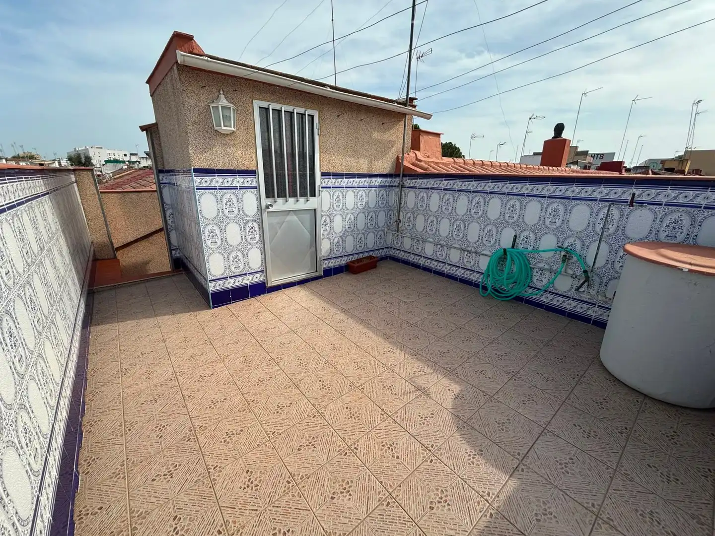 Terraza de Casa o chalet en venta en Dos Hermanas con Aire acondicionado