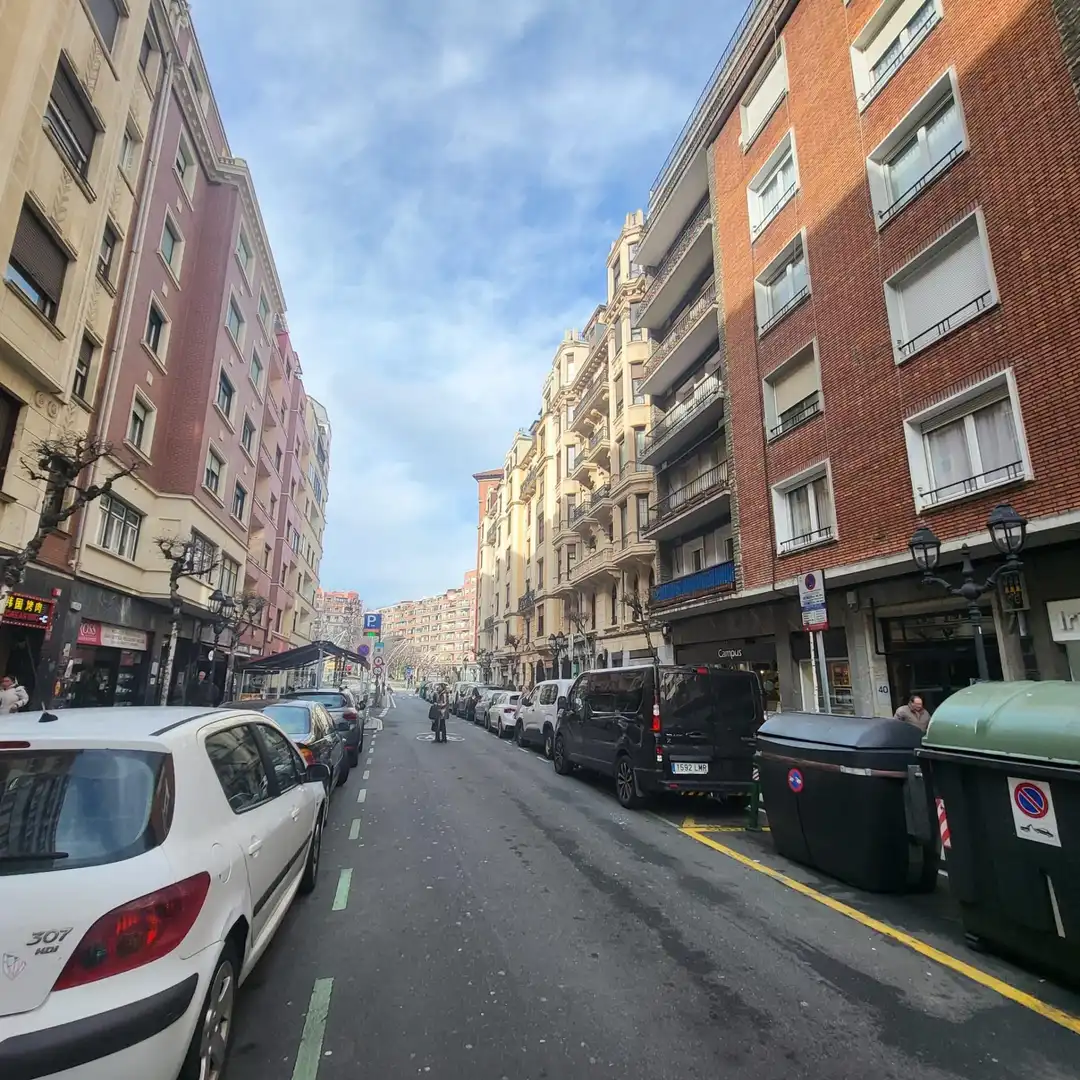 Vista exterior de Oficina de alquiler en Bilbao 