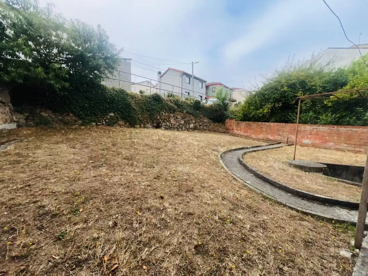 Houses for sale in Ourense Capital   with Heating, Terrace and Furnished