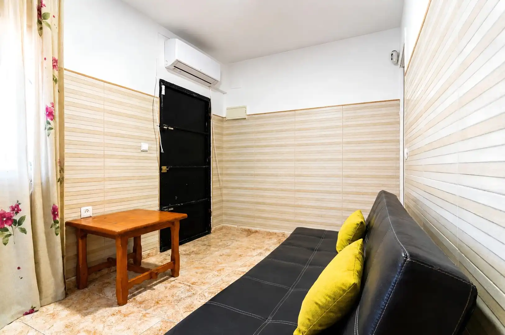 Casa o xalet en venda en Chiclana de la Frontera amb Aire condicionat, Jardí privat i Terrassa