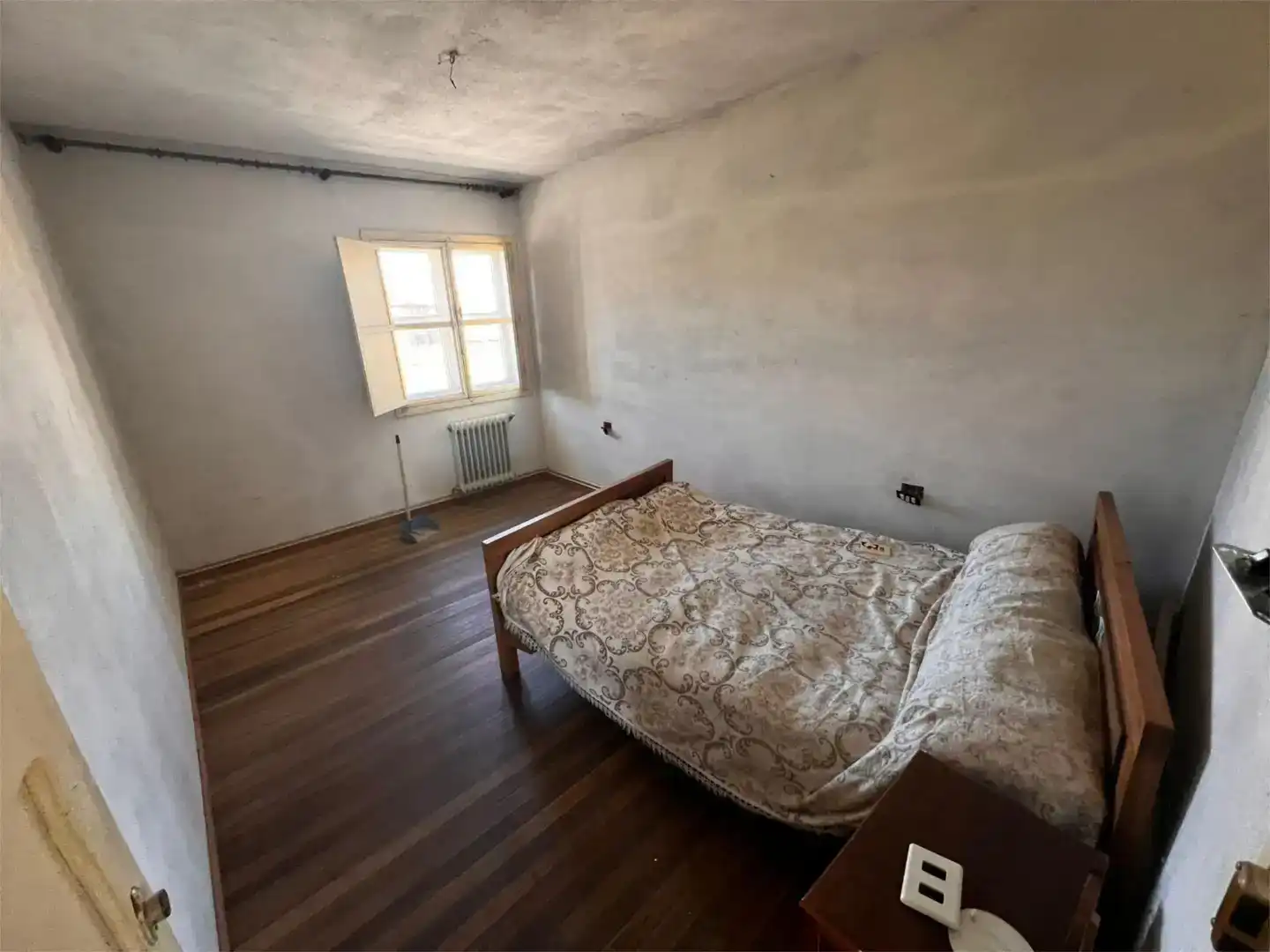Dormitori de Casa adosada en venda en Agolada amb Jardí privat i Traster