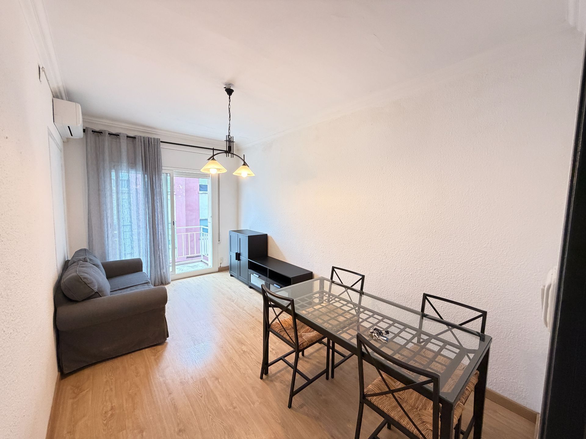 Pis en venda a BARCELONA, 61, Sant Llàtzer