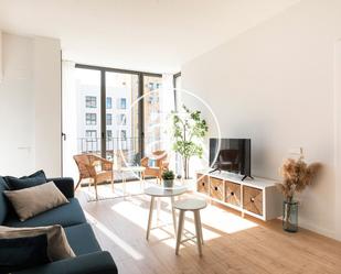 Living room of Flat to rent in  Barcelona Capital  with Air Conditioner and Balcony