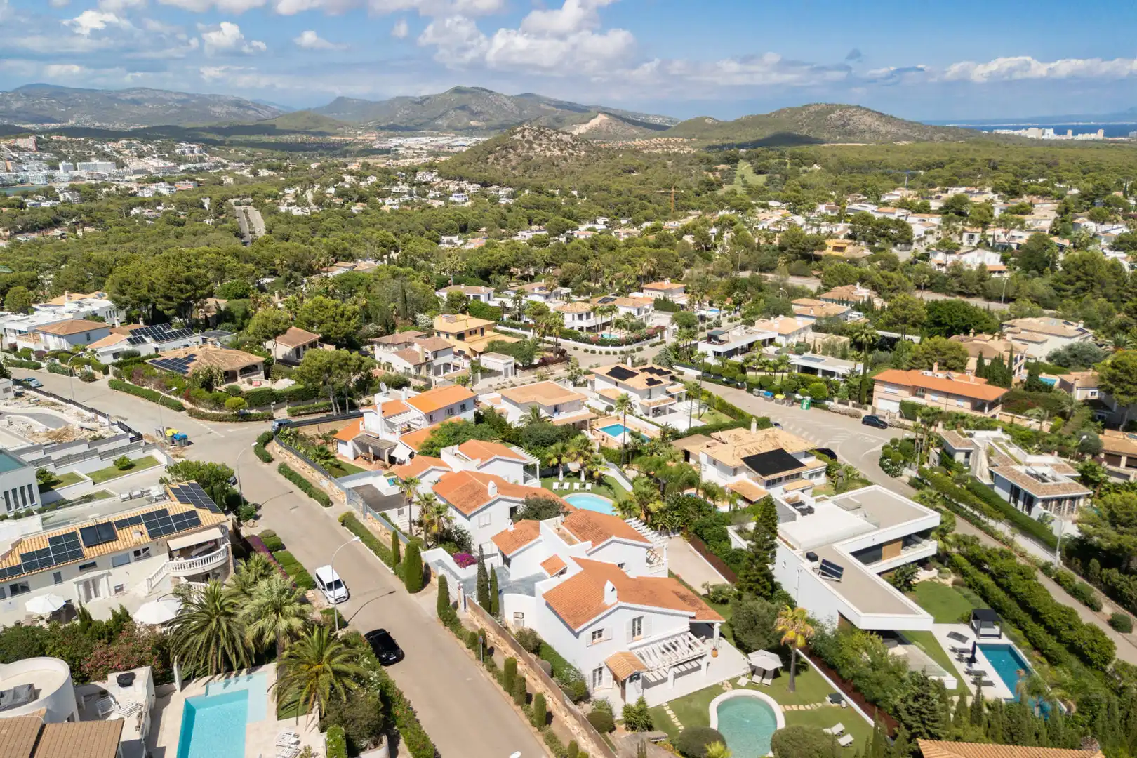 Vista exterior de Casa o xalet en venda en Calvià amb Aire condicionat i Calefacció