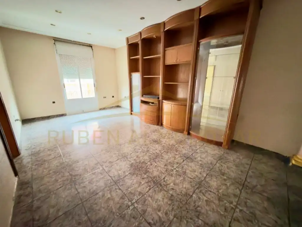 Wohnung zum Verkauf in Calle Pintor Agrasot 22, imagen 9