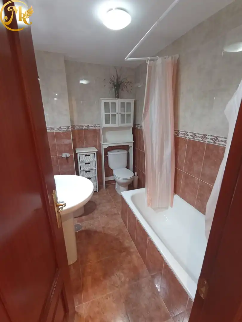 Badezimmer von Wohnung zum Verkauf in Suances mit Heizung und Terrasse