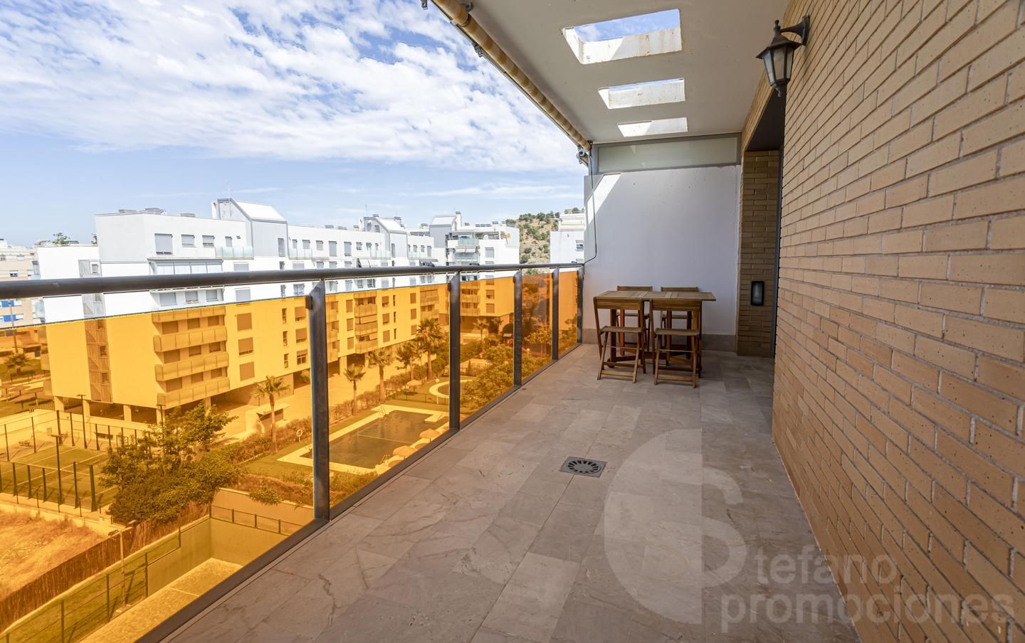 Dúplex en venda a El Cónsul - Ciudad Universitaria - El Romeral