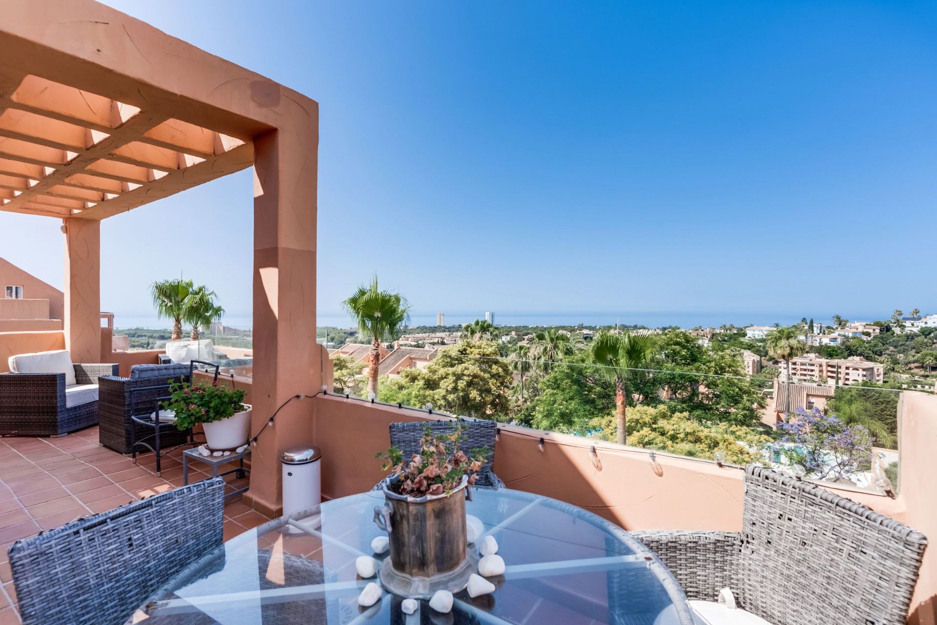 Terrassa de Àtic en venda en Marbella amb Aire condicionat, Terrassa i Piscina