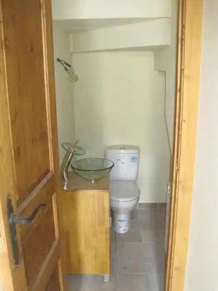 Bany de Pis en venda en Sarroca de Bellera amb Jardí privat