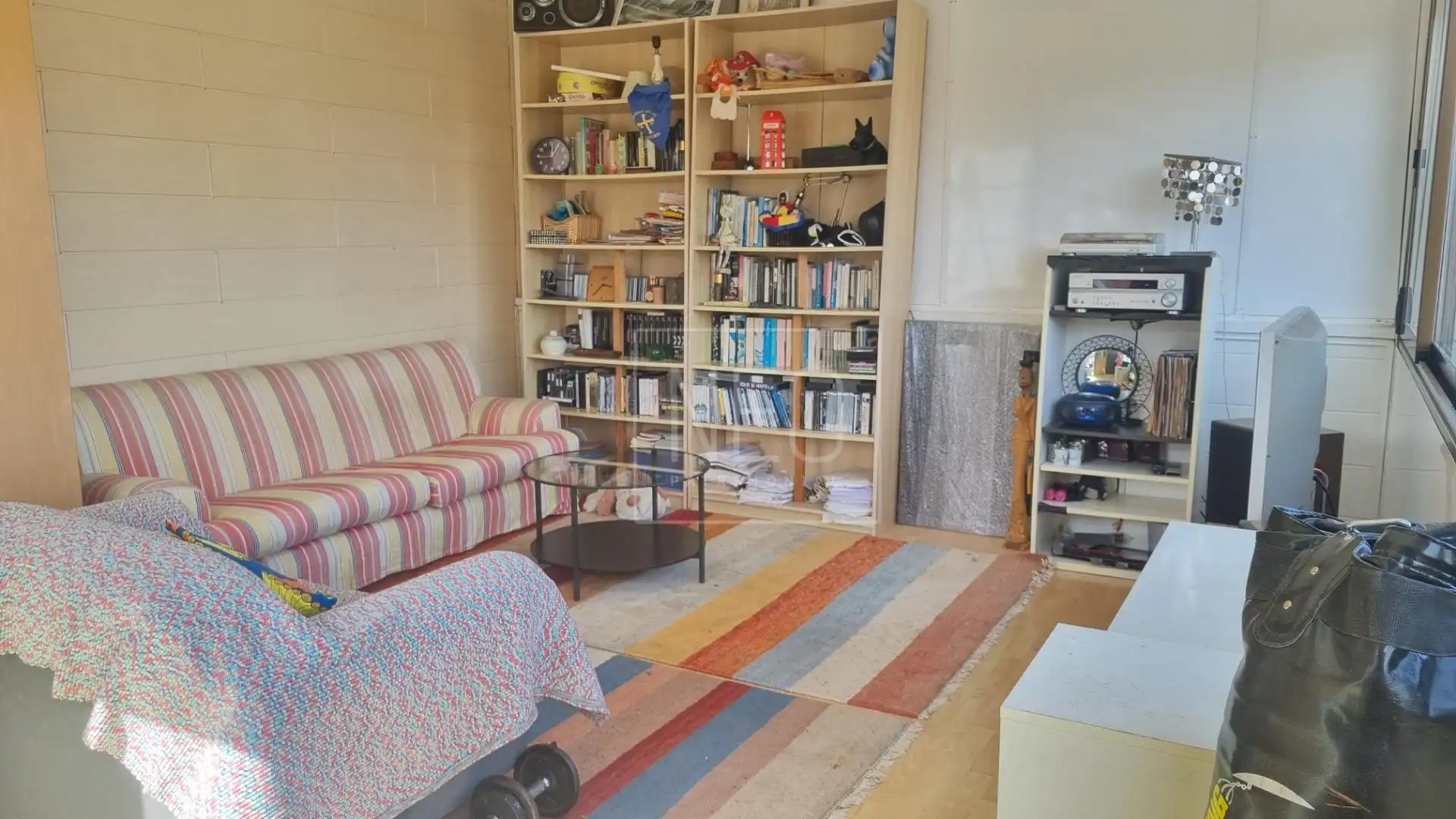 Sala de estar de Dúplex en venta en Madrid con Aire acondicionado, Calefacción y Jardín privado