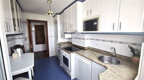Foto 4 de Piso de alquiler en Valdenoja, Santander