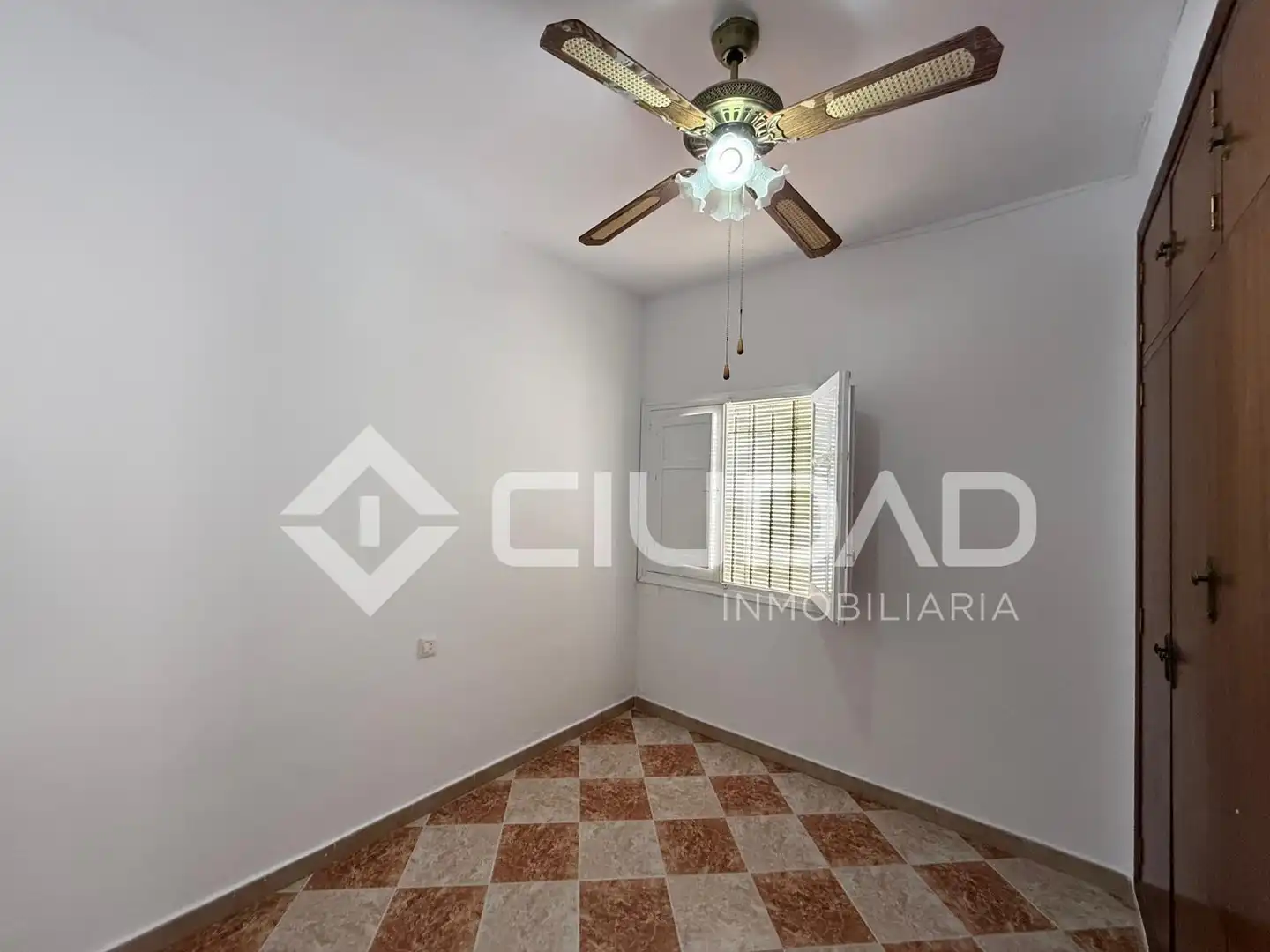 Dormitori de Casa o xalet en venda en Chipiona