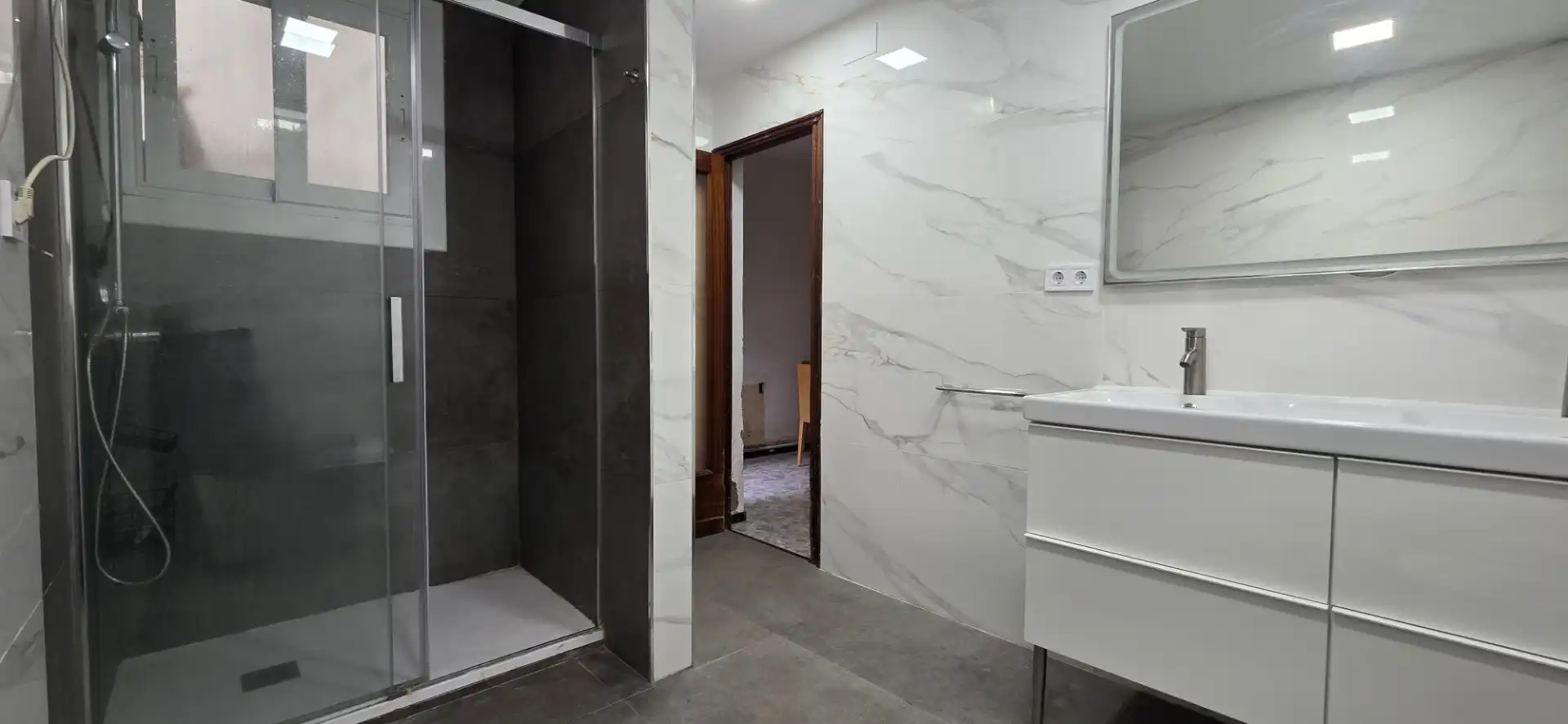 Baño de Casa adosada en venta en Terrassa con Aire acondicionado, Calefacción y Terraza