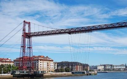 Vista exterior de Pis en venda en Getxo  amb Traster