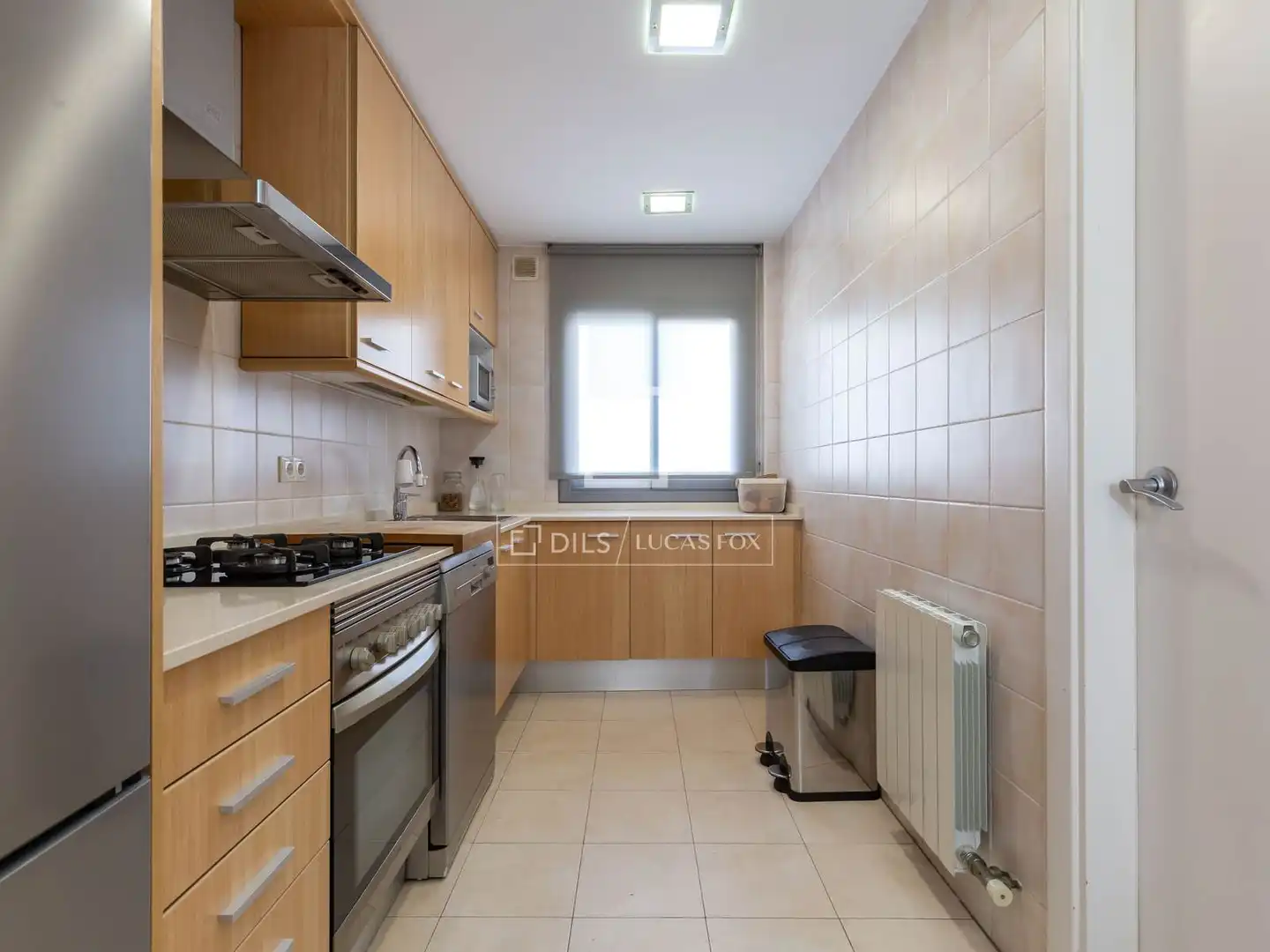 Kitchen of Flat for sale in Sant Just Desvern  with Air Conditioner, Heating and Parquet flooring
