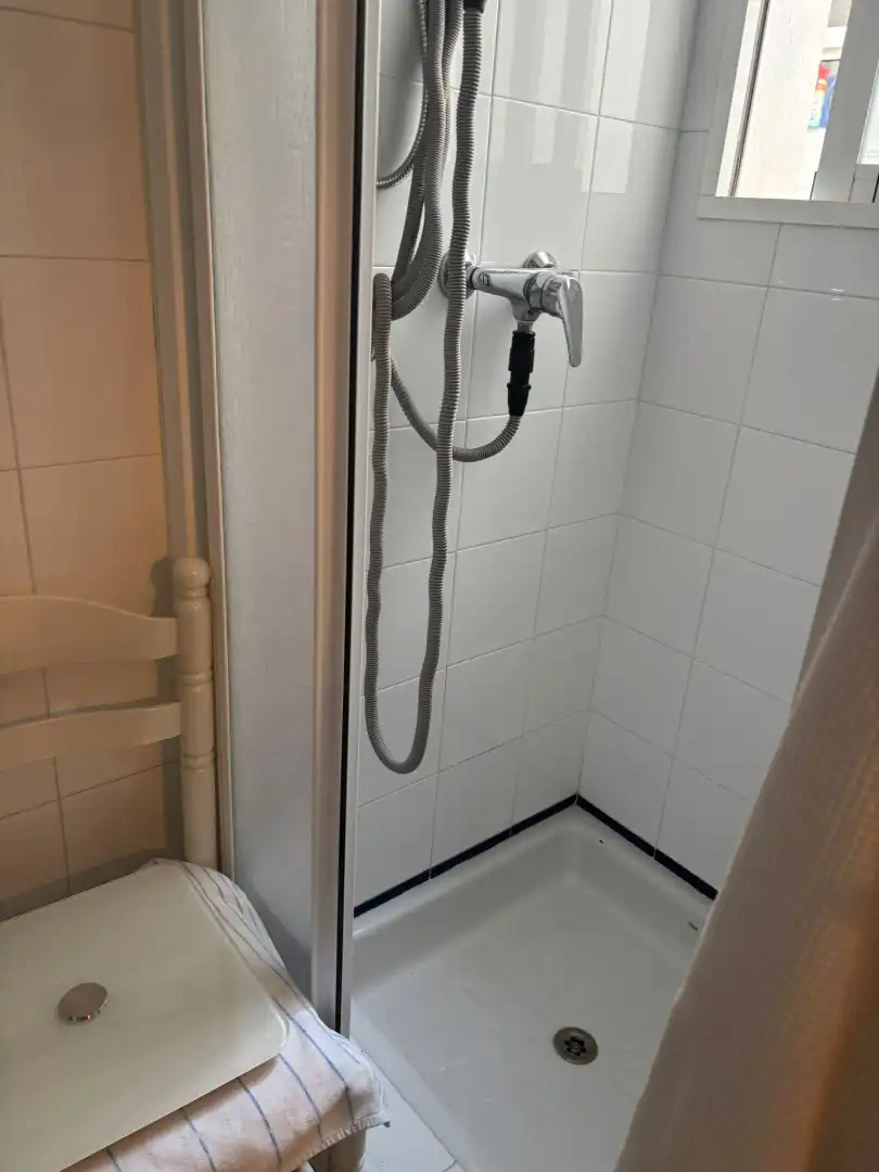 Badezimmer von Wohnung zum Verkauf in Villarrobledo mit Heizung, Terrasse und Möbliert