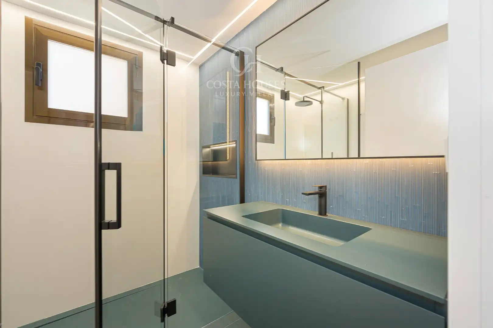 Apartamento con piscina en venta en Playa de Levante, imagen 23