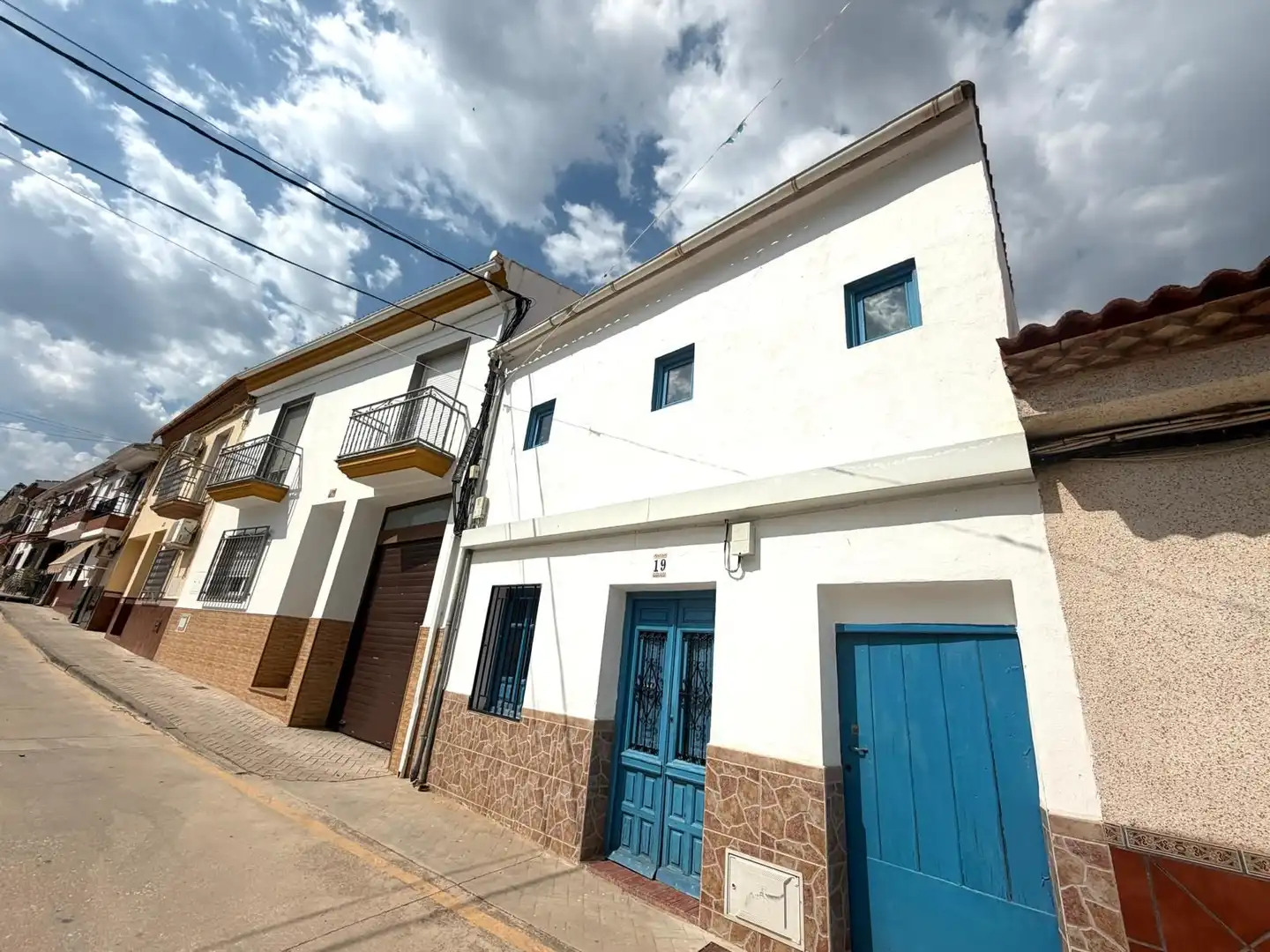 Exterior view of Houses for sale in Iznájar  with Terrace and Furnished