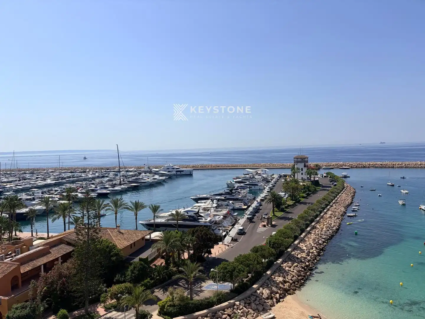 Exterior view of Flat for rent in Calvià  with Terrace, Swimming Pool and Furnished