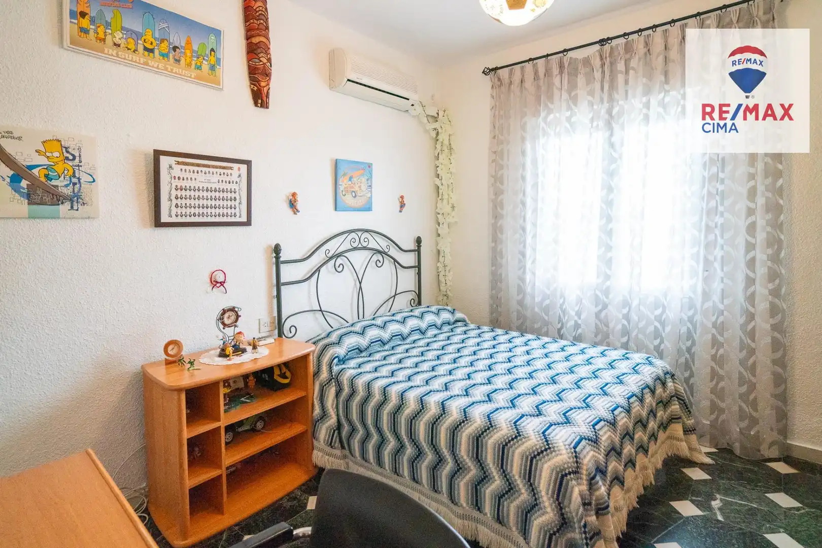 Dormitori de Casa o xalet en venda en Guadix