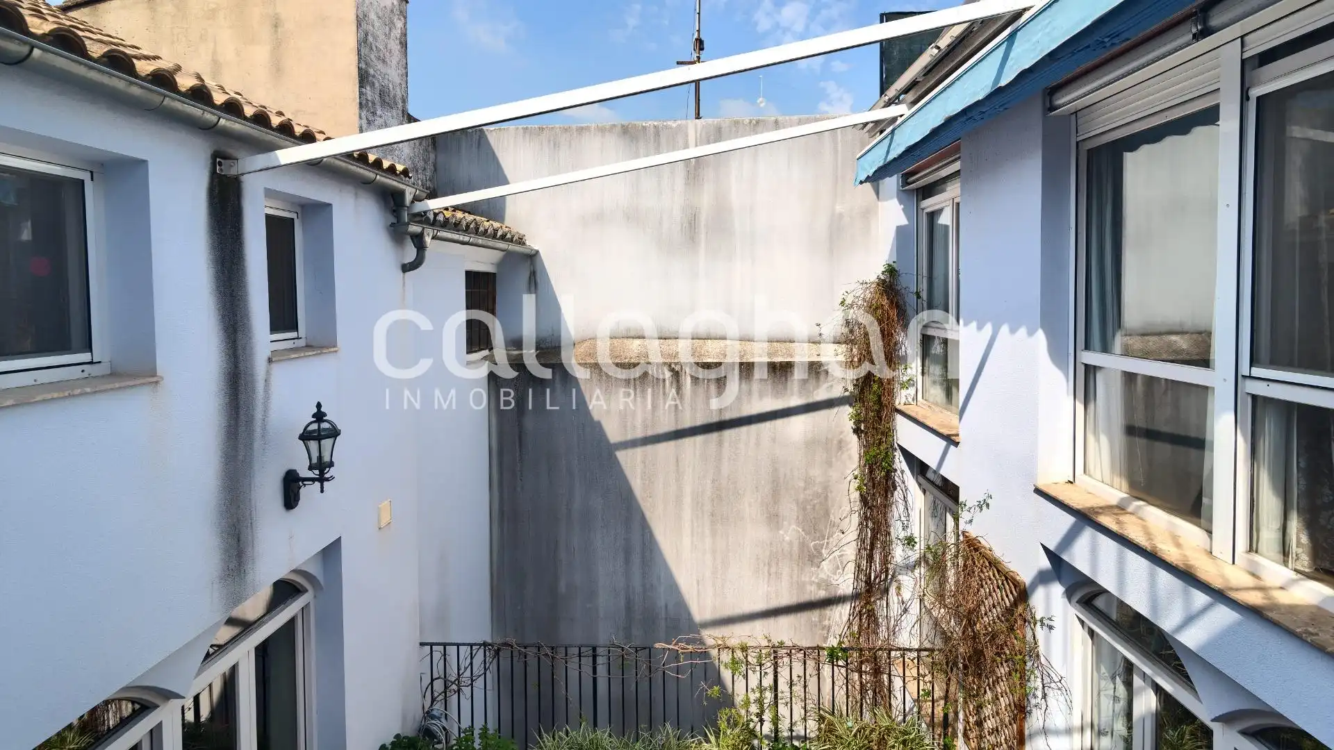 Exterior view of Detached homes for sale in Alzira  with Air Conditioner, Heating and Terrace