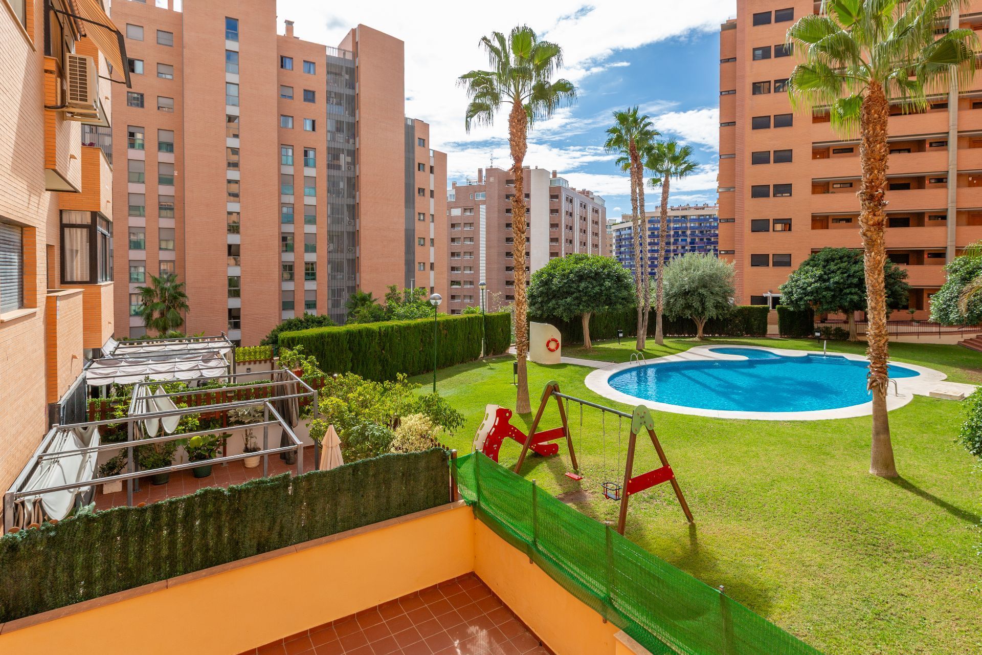 Jardín de Apartamento en venta en Villajoyosa / La Vila Joiosa con Aire acondicionado, Calefacción y Terraza