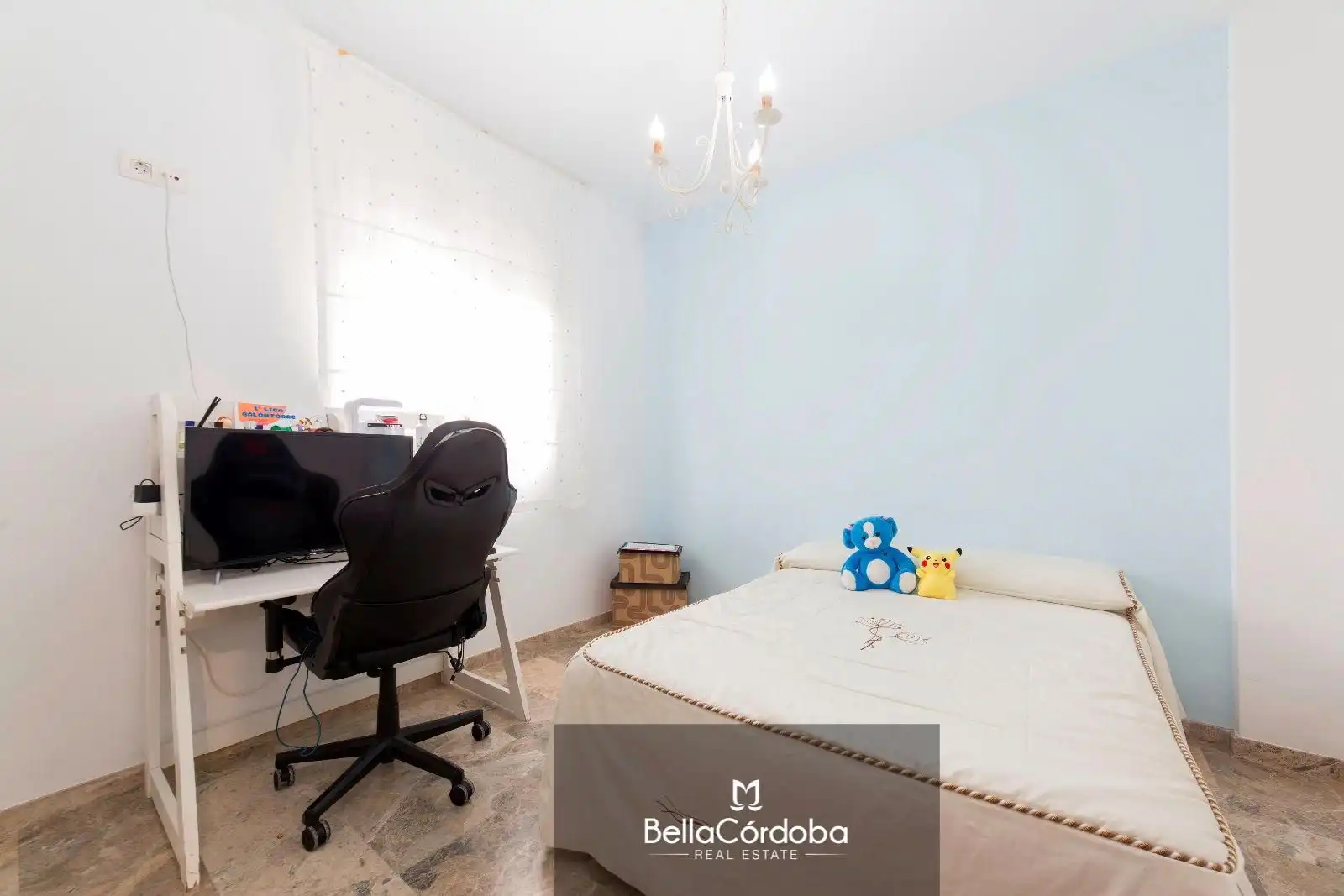 Dormitori de Casa o xalet en venda en Córdoba amb Aire condicionat, Calefacció i Terrassa